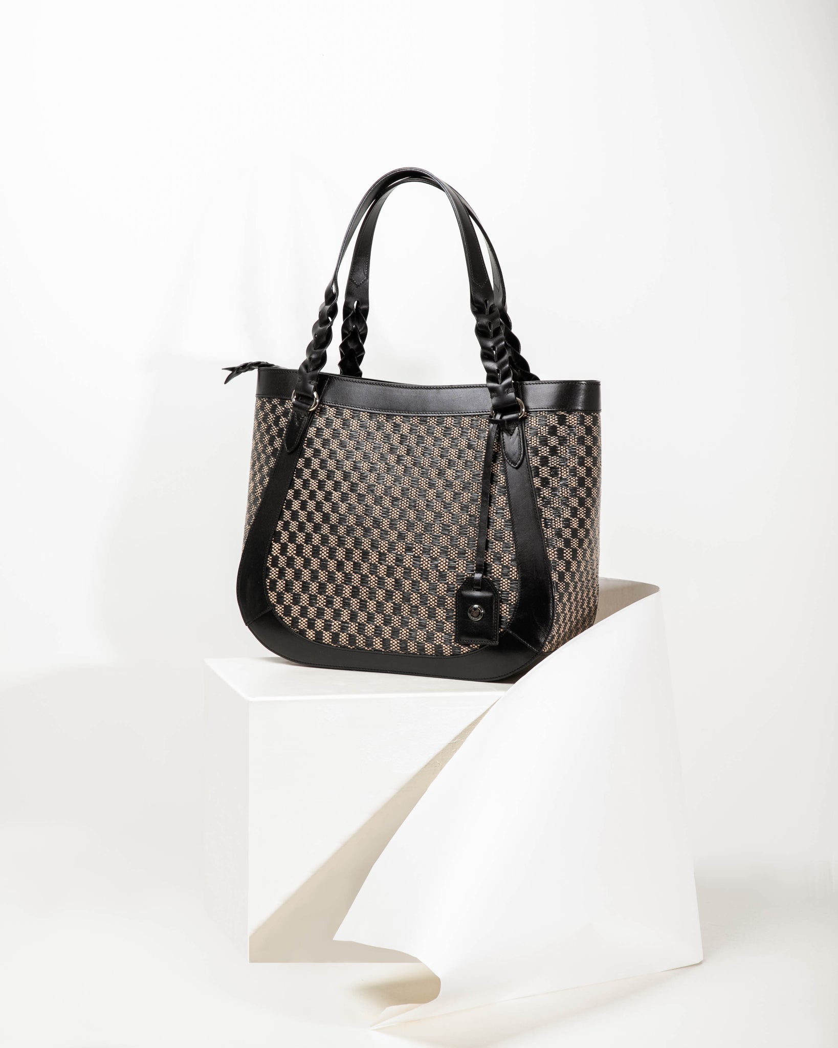 Maxi Bolso Rafia Black – Maison Mimmi Argentina